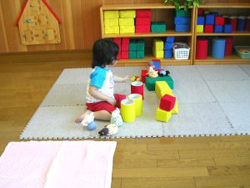 1歳児保育 イメージ